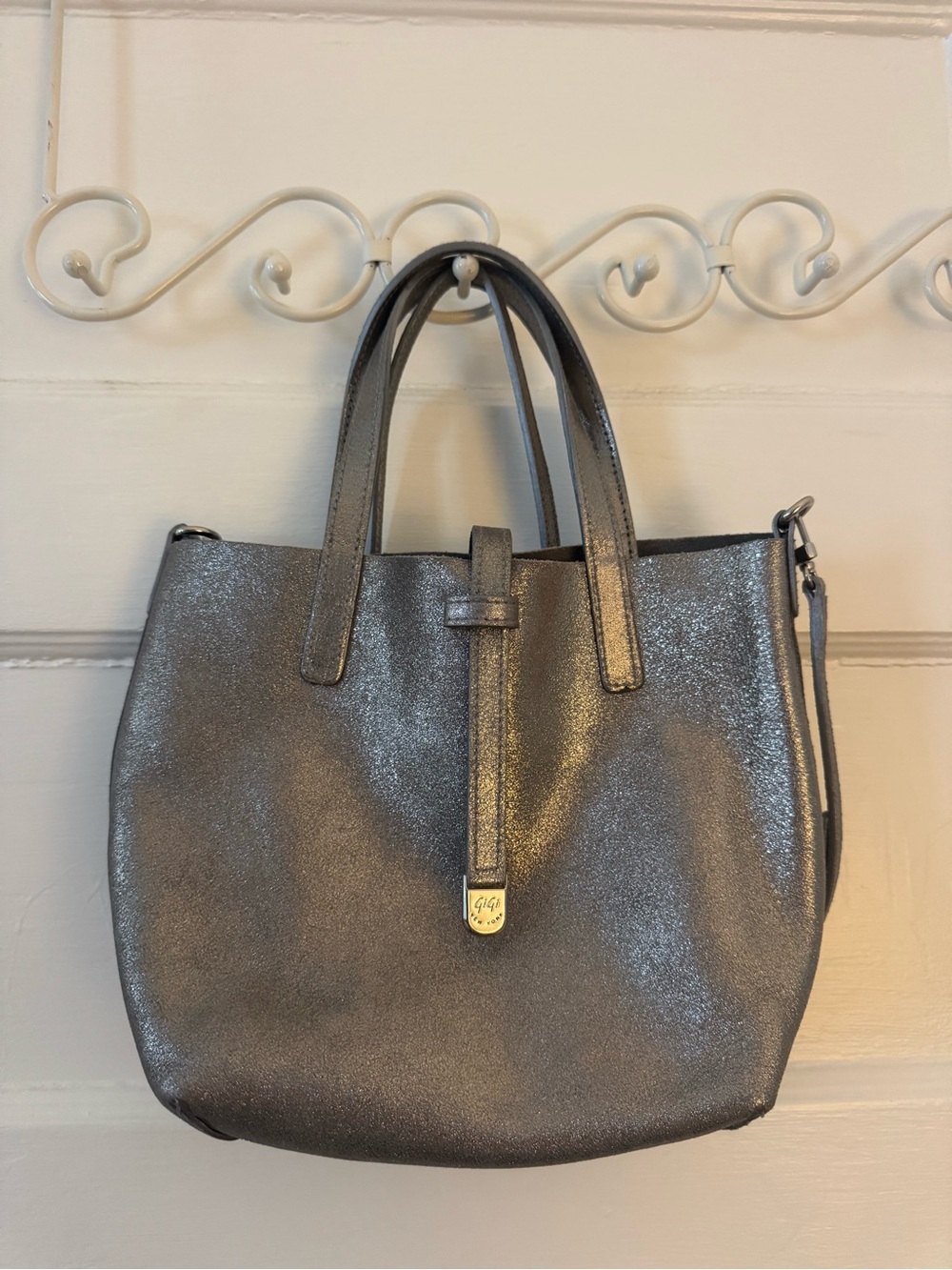 GiGi New York Metallic Silver Crossbody Tote